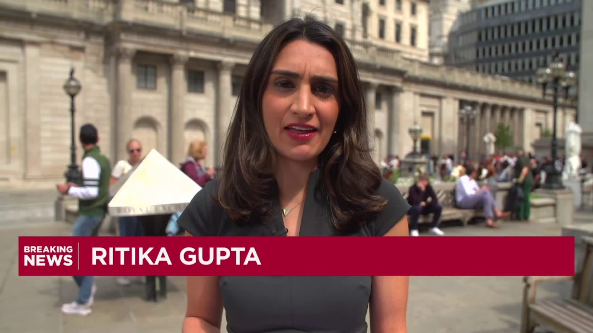 Bank of England narrowly votes to cut interest rates to 4%