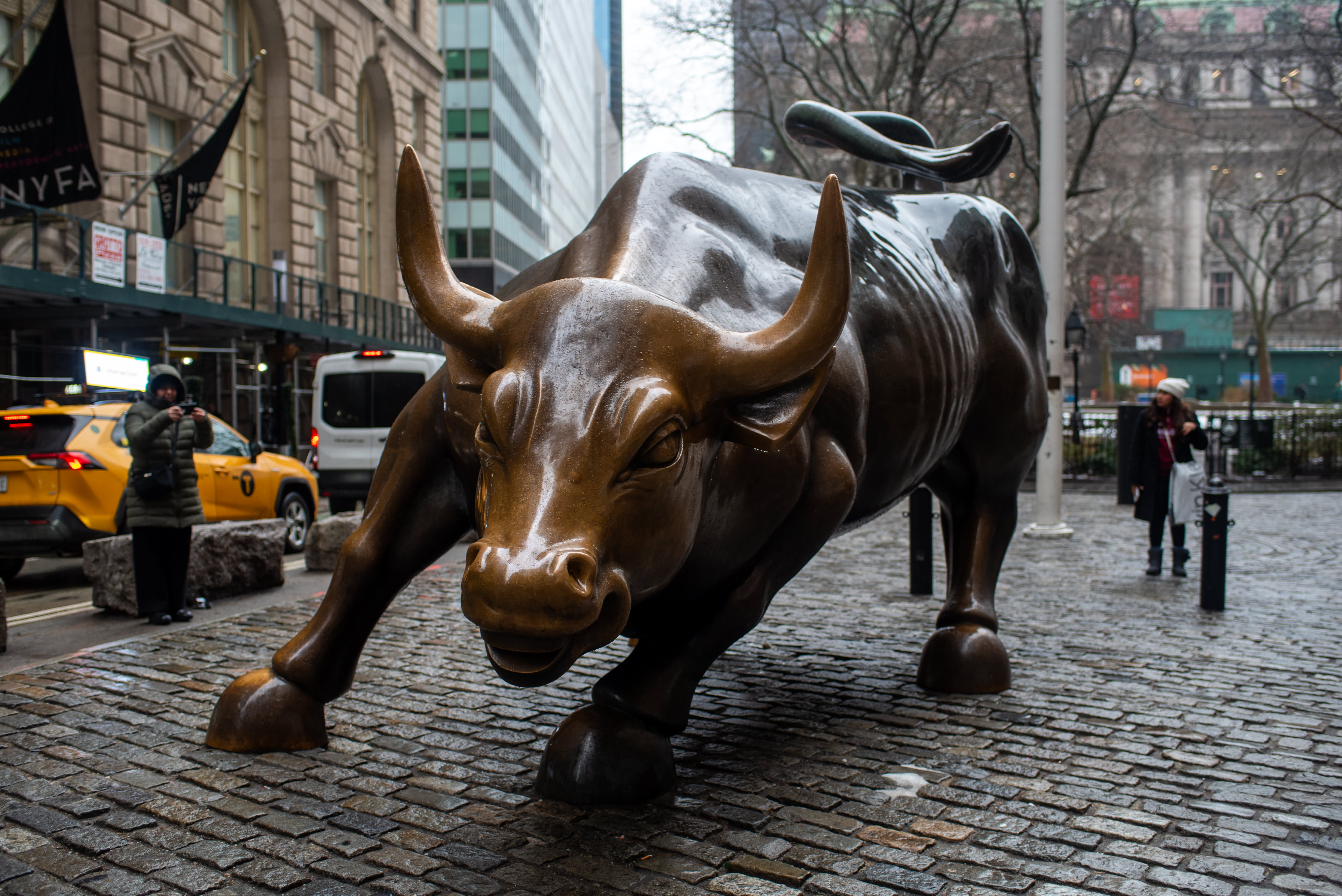 Executives from JPMorgan Chase, BlackRock and more talk rate cuts, the consumer and the economy